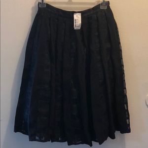 Skirt NEW
